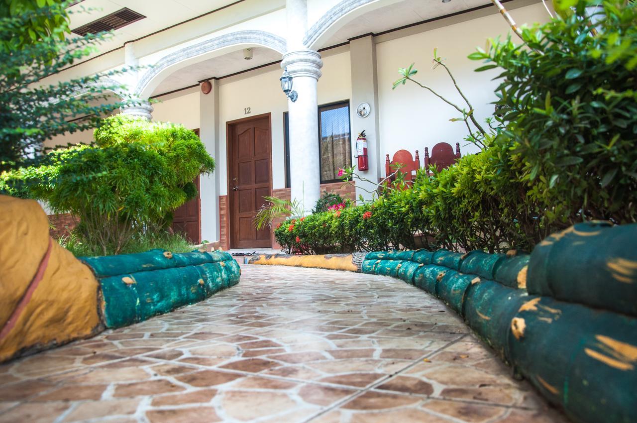 Casitas De Az Pension Puerto Princesa Εξωτερικό φωτογραφία